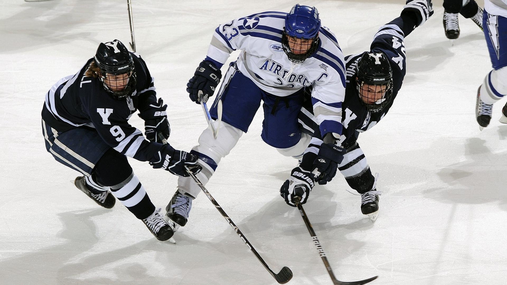 奥地利选手奋勇争先,一骑绝尘,奥地利骑车冠军